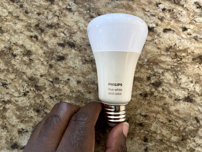 Philips Hue White and Color Ambiance Smart Bulb Starter Kit Is an Intelligent Lighting Solution