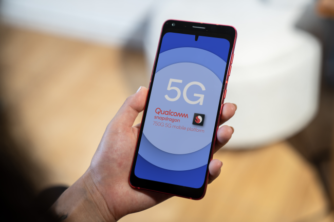 Qualcomm Snapdragon 750G 5G Platform Brings the Speed and the Smarts to New Phones!