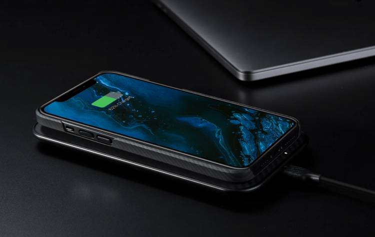 Protect Your New iPhone 12 with the Pitaka MagEZ Case