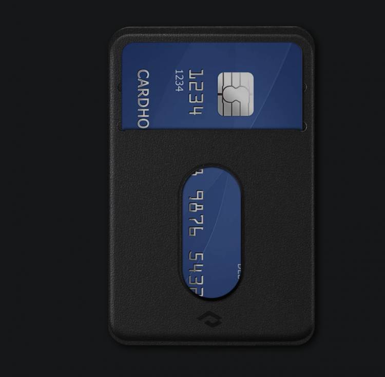 Lighten Your Load with the Pitaka MagEZ Card Sleeve