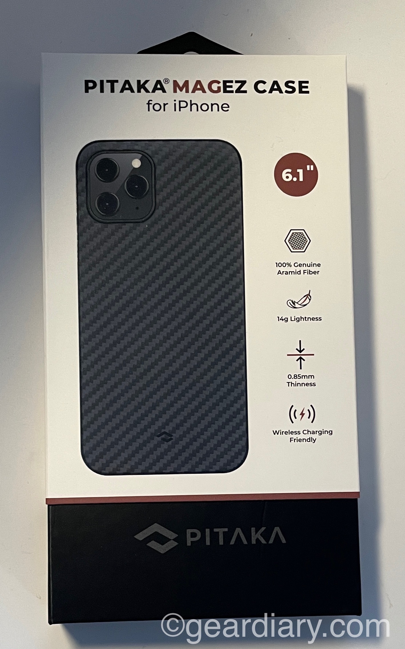 iPhone 15 Pro MagEZ Case 4 : Pitaka's Best Aramid Fiber Case