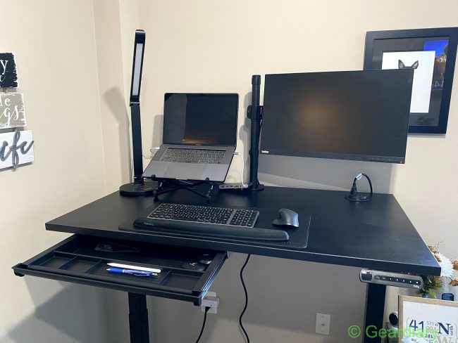Fully Remi Standing Desk Review: Working from Home Has Been Made a Bit More Comfortable