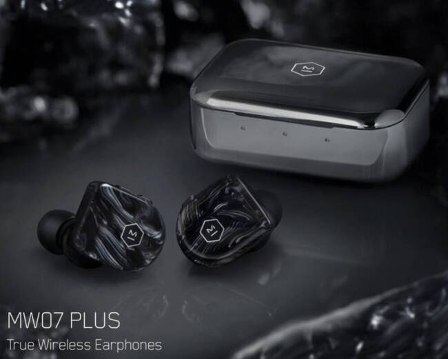 Master & Dynamic MW08 ANC True Wireless Earbuds Review: A Gear Diary Editors' Choice