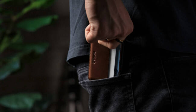 The Nomad Card Wallet