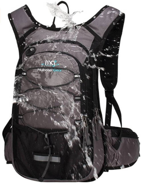 Hiking Gear: Mubasel Gear Hydration Backpack