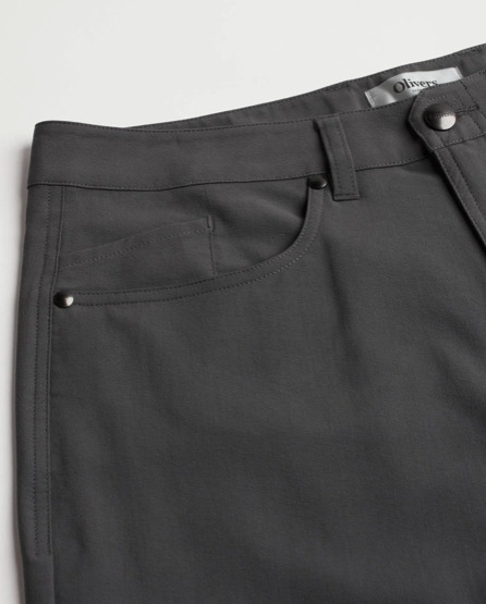 Front of the Olivers Apparel Passage Pant