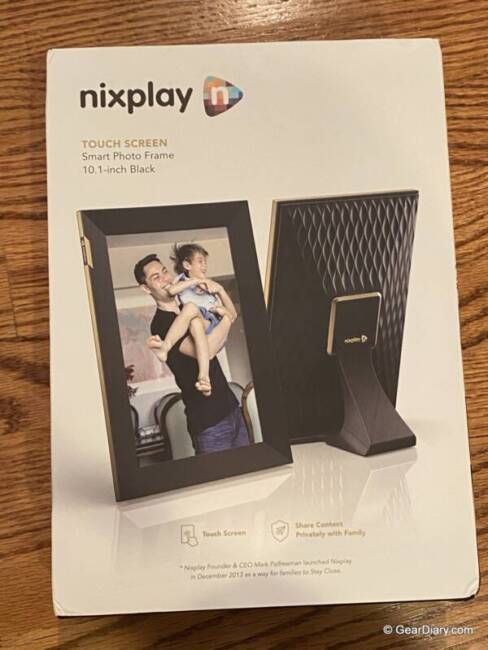 Nixplay Smart Photo Frame 10.1 inch Touch retail box.