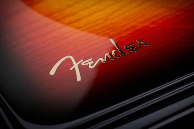  Fender x MoFi PrecisionDeck