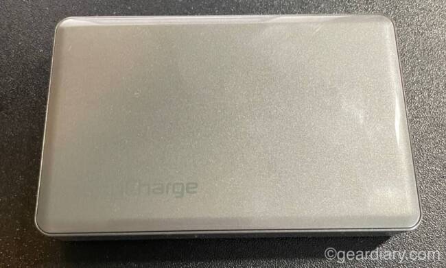 The bottom of the myCharge MAG-LOCK MagSafe Powerbank.