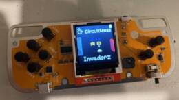 Circuitmess Nibble Review: Build Your Own 32-Bit Color Display Video Game Console by Hand!
