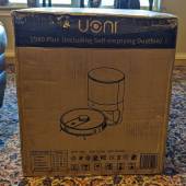 Outer shipping box for the Uoni V980Plus Robot Vacuum Cleaner.