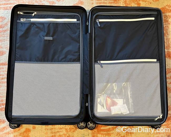 The internal dividers and pockets on the TravelPro Platinum Elite Large Check-In Expandable Hardside Spinner