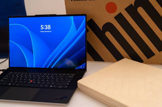 Lenovo ThinkPad Z13 Gen 1 and Z16 Gen 1 Bring Recycling and Style to the ThinkPad Line