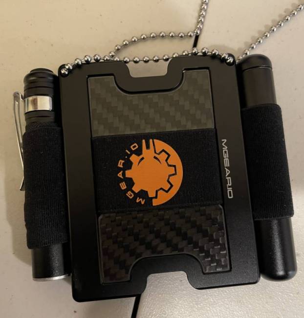 MGear Gadget Wallet 3.0 on a chain