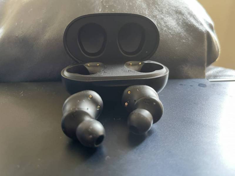 The Phiaton BonoBuds earbuds