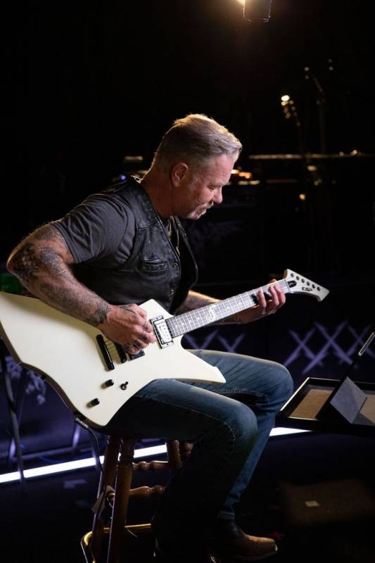 Learn to play guitar riffs with Metallica x Yousician