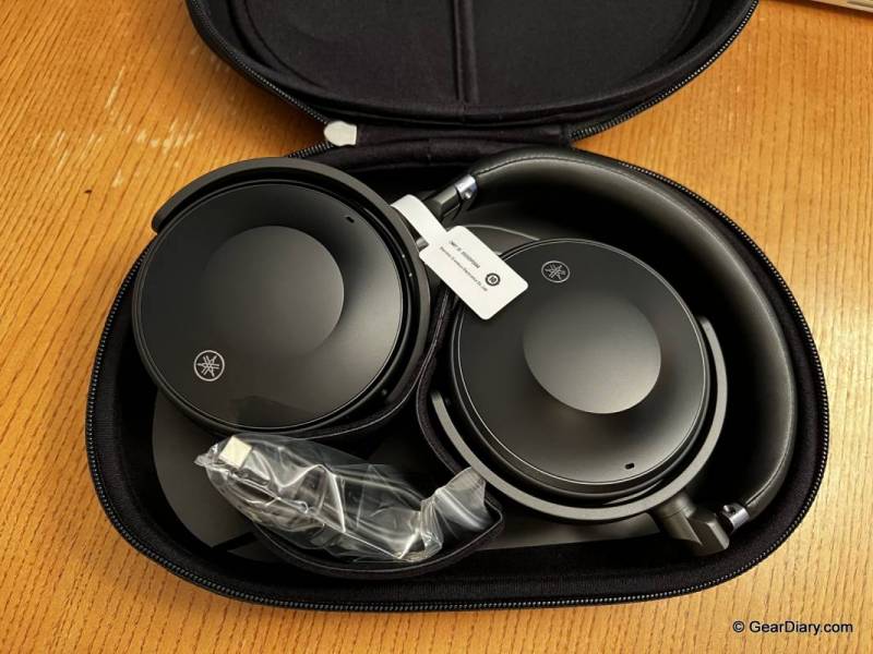 Yamaha YH-E700A Wireless Noise-Cancelling Headphones in case