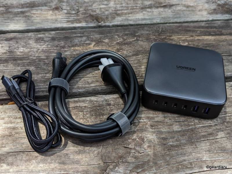 UGREEN Nexode 200W GaN Charger and power cables