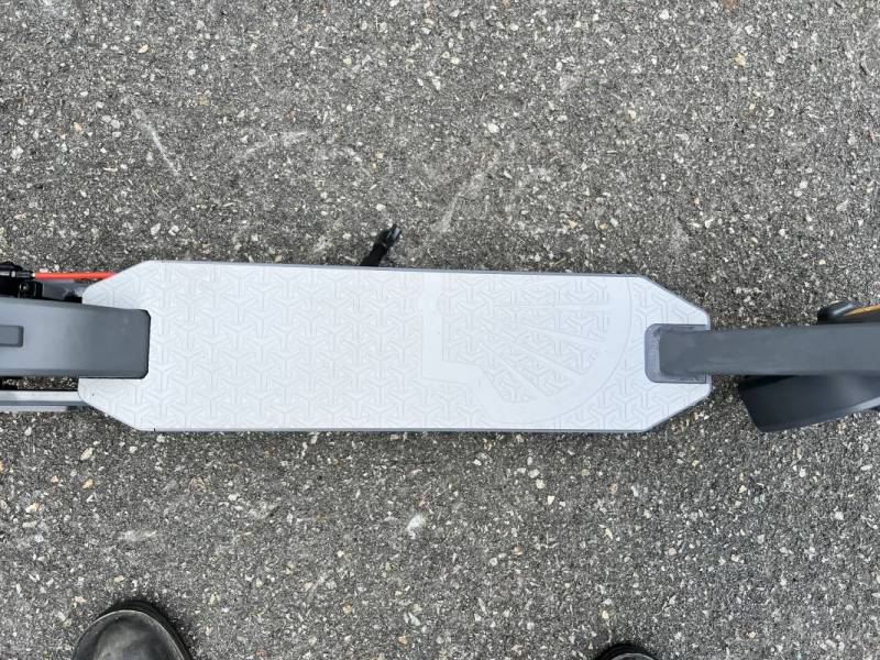 The Shell Ride SR-5S Electric Scooter riding platform
