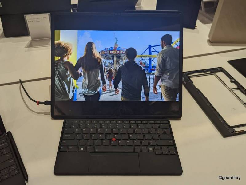 Lenovo Next-Gen ThinkPad X1 Fold in landscape mode