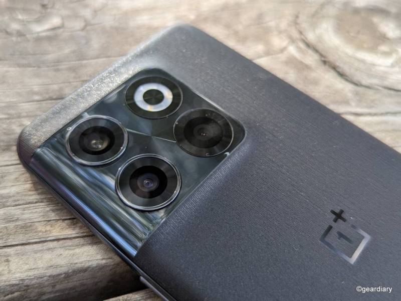 Camera lenses on the OnePlus 10T 5G rear module