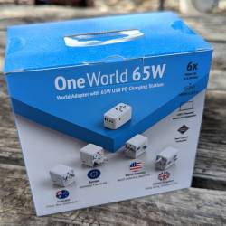 OneAdaptr OneWorld 65 retail packaging