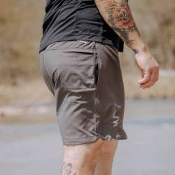 LIVSN Designs Reflex Shorts Review: They're Great for Warmer Fall Days, Too!