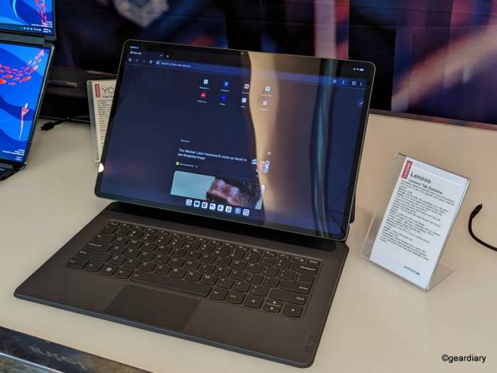 Lenovo Tab Extreme and Lenovo Smart Paper Make Tablets Cool Again
