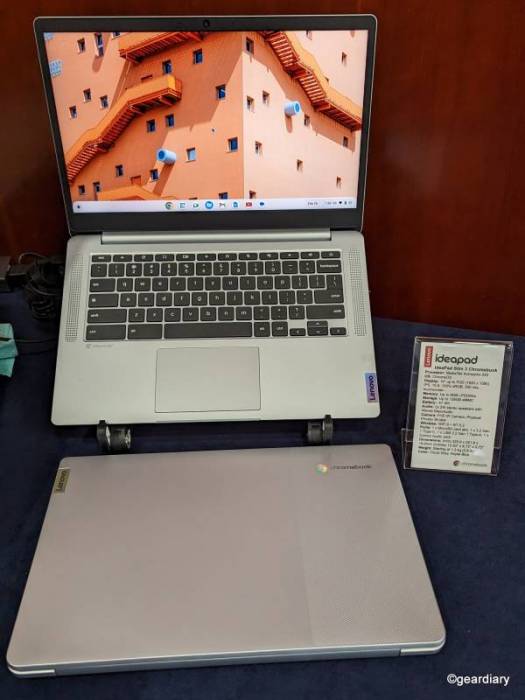 The Lenovo IdeaPad Slim 3 Chromebook