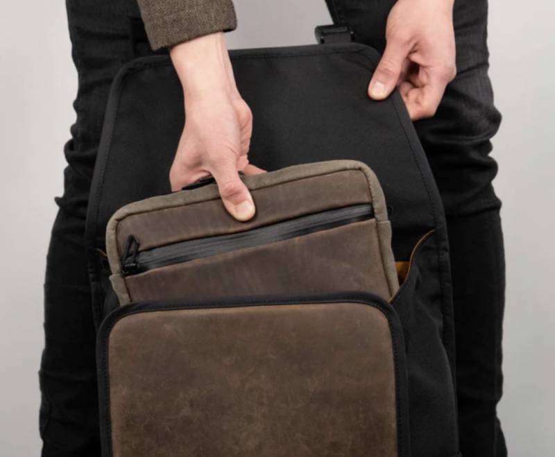 The New WaterField Mason EDC Pouch Will Be Your iPad Mini’s New Friend