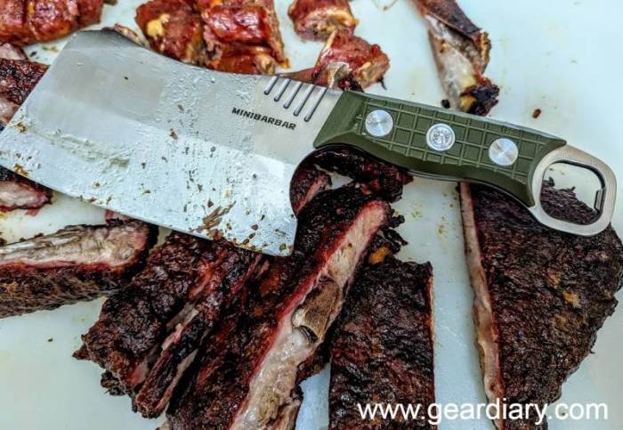 The Minibarbar GrandKnife X Vosteed with chopped ribs