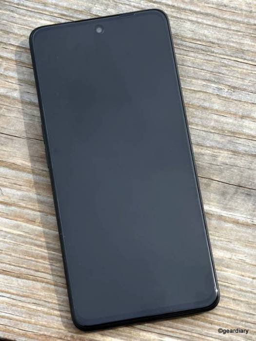 The front of the OnePlus Nord N30 5G