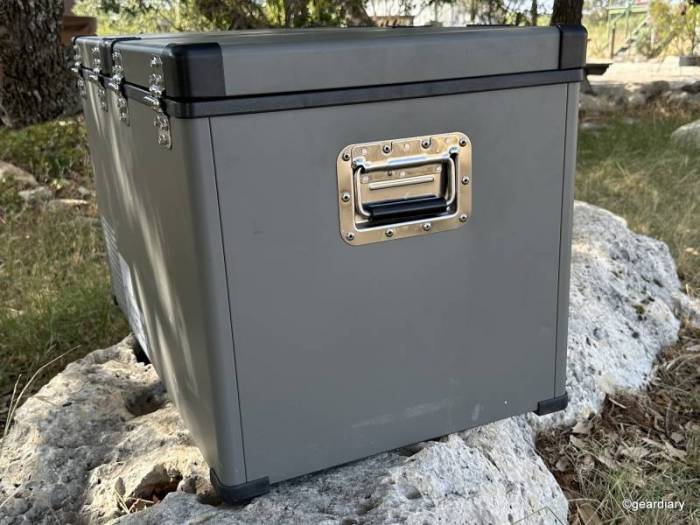 ICECO VL60 Review: An Extraordinary 63.4-Quart Dual-Zone Refrigerator and Freezer That's Ready for Every Adventure