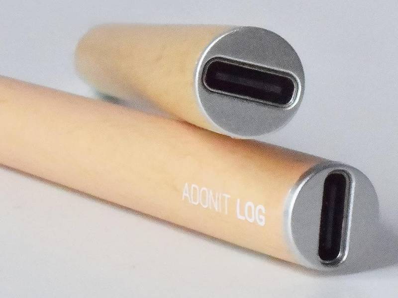 Charging port for the Adonit LOG