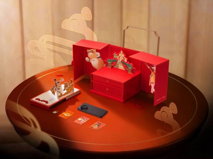 Last year's OnePlus 11 5G X Genshin Impact Custom Gift Box.