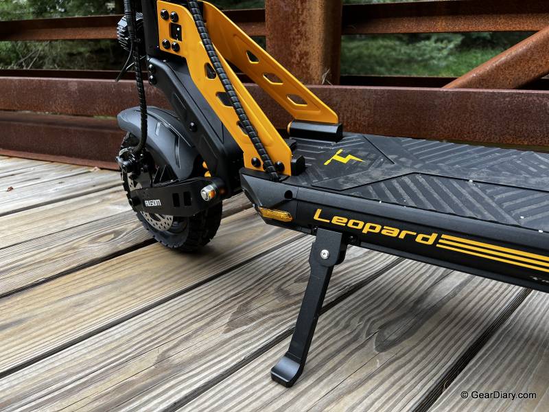 Ausom Leopard Electric Scooter