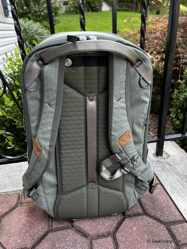 Peak Design Travel Backpack 30L back