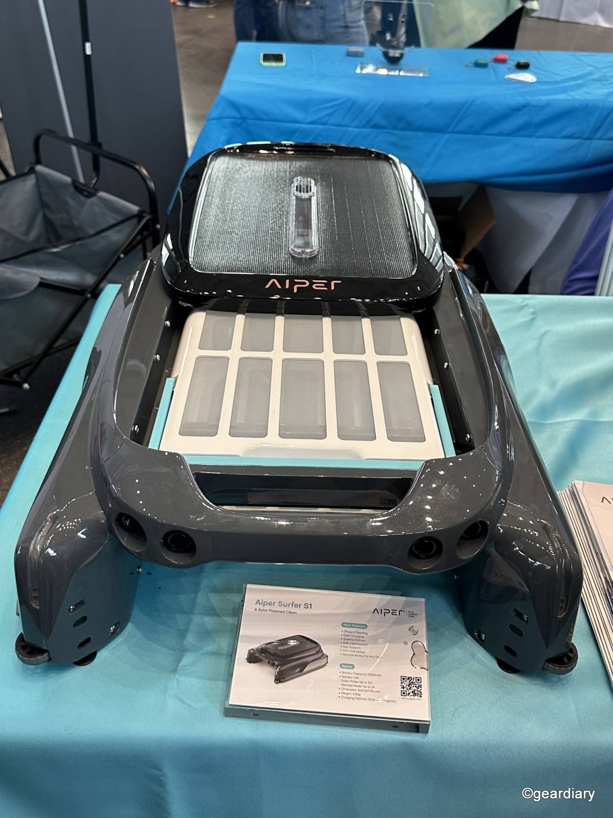 The Aiper Surfer S1 Solar Pool Skimmer at IFA's Showstopper's Event