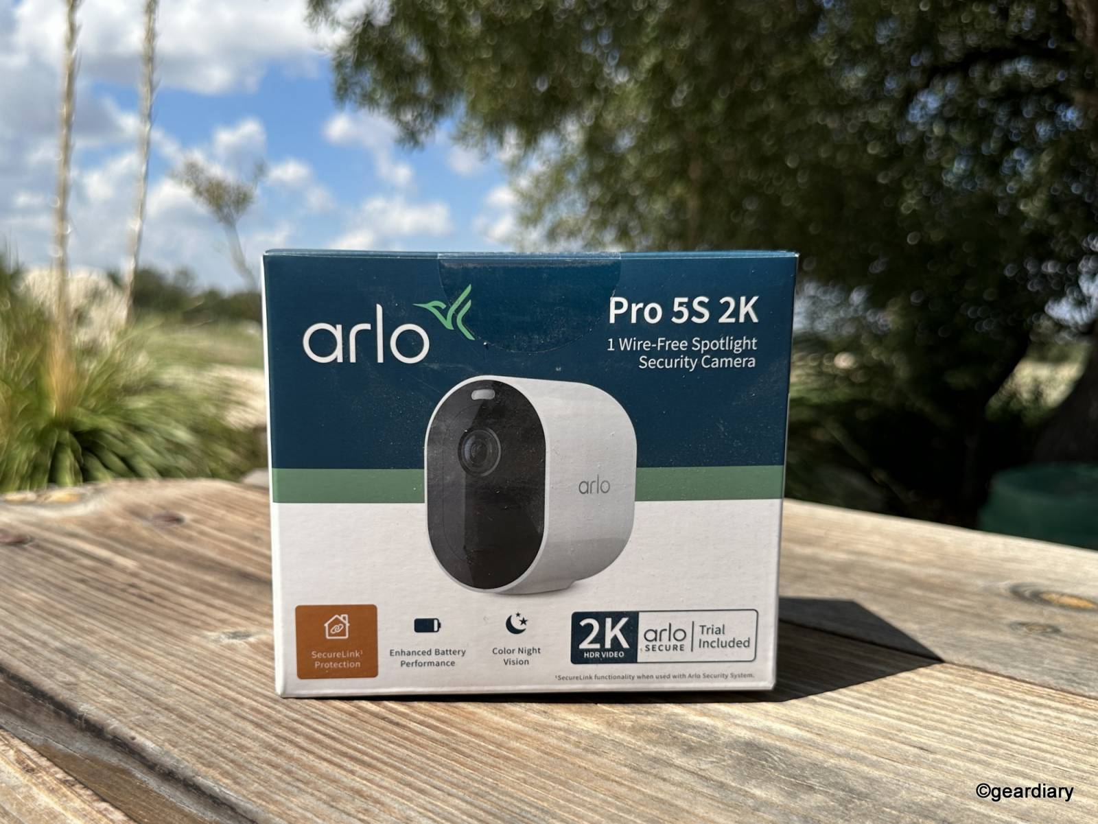 Arlo Pro 5S 2K Wireless Security Camera retail box