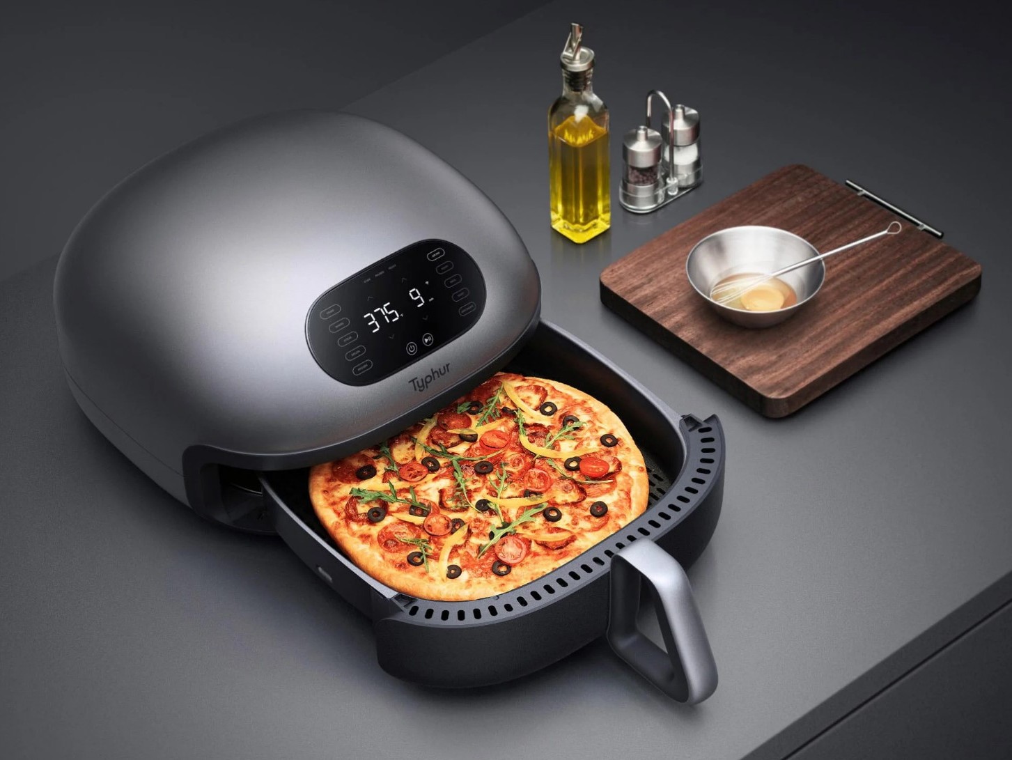 Typhur Dome AirFryer can even hold a 12" pizza