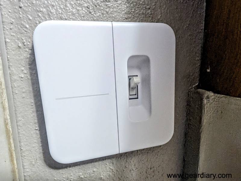 Vivint Smart Switches showing the kitchen light switch is left as is