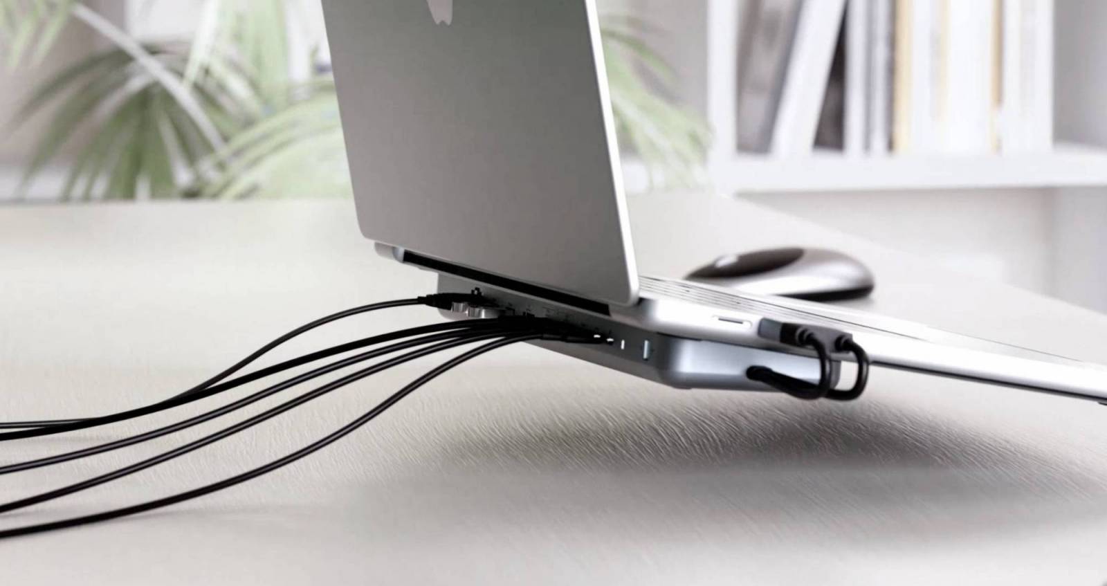 Satechi USB-C Dual Dock Stand Review: The Perfect Way to Add 9 Ports and Additional Storage to Your MacBook