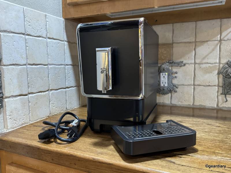 Tchibo Bean-to-Brew Coffee Machine Review: A Compact and Convenient All-in-One Espresso and Coffee Brewer 4 The Tchibo Bean-to-Brew Coffee Machine