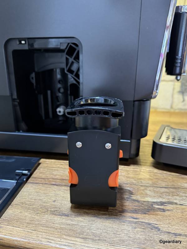 Tchibo Bean-to-Brew Coffee Machine Review: A Compact and Convenient All-in-One Espresso and Coffee Brewer 9 The Tchibo Bean-to-Brew Coffee Machine's brewing unit