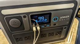 Anker SOLIX C1000 Portable Power Station Review: A Small Package That Packs a Punch