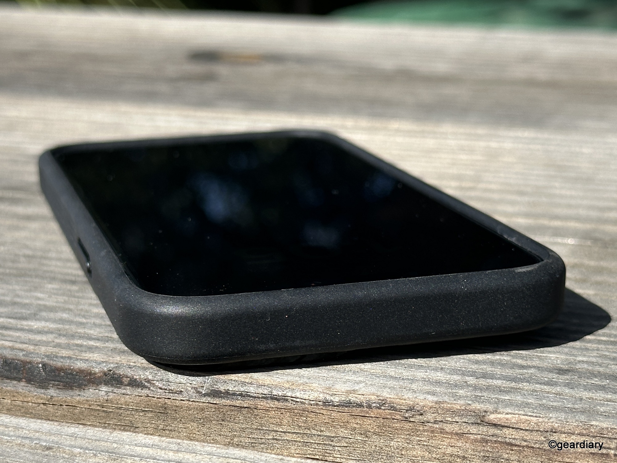 Incipio AeroGrip with MagSafe for the iPhone 15 Pro Max bottom