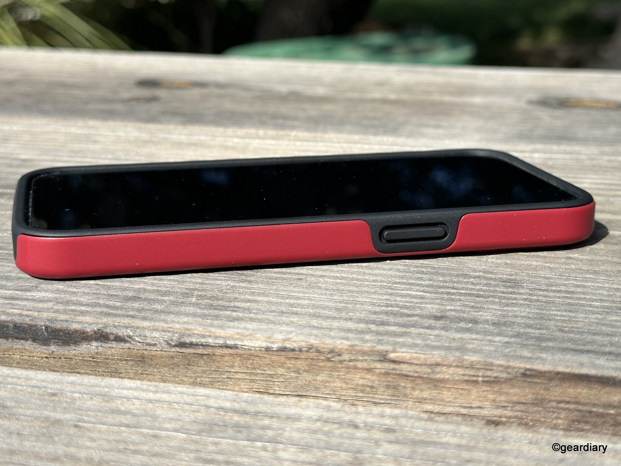 Incipio Duo iPhone 15 Pro Max case with MagSafe right side