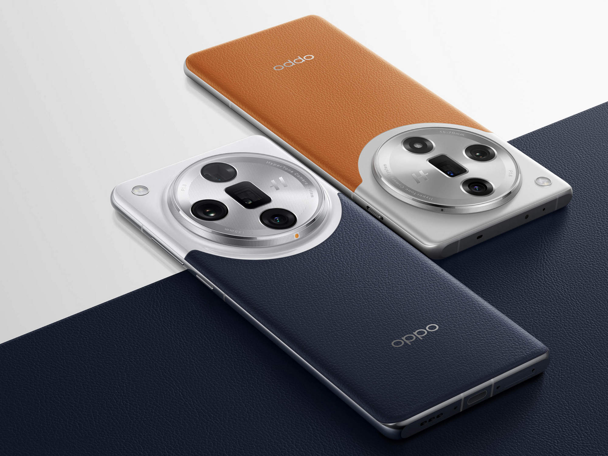 Ocean Blue and Sepia Brown OPPO Find X7 Ultras
