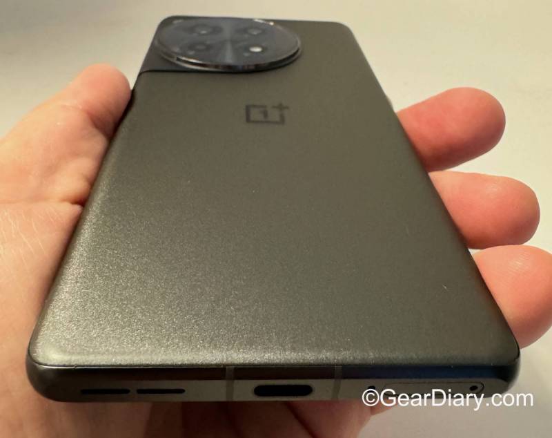 The bottom of the OnePlus 12R
