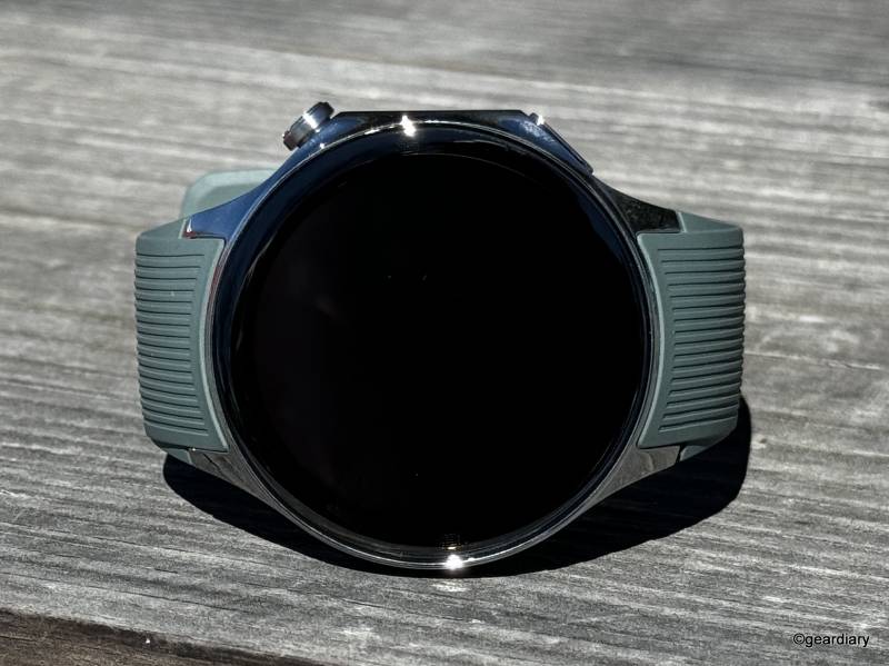 OnePlus Watch 2 display